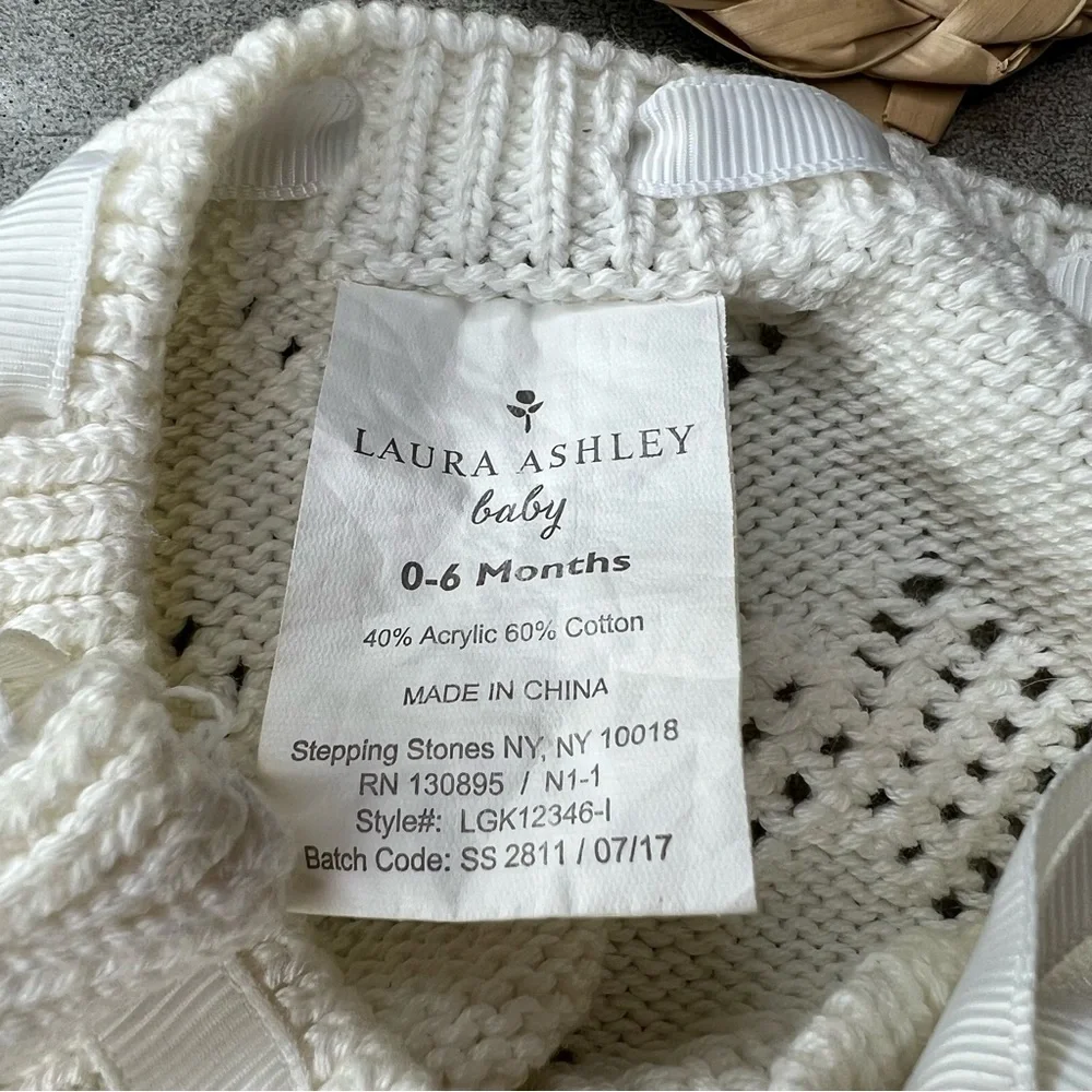 0-6 months Laura Ashley knit bottoms and hat set hat with bear ears - Picture 7 of 12